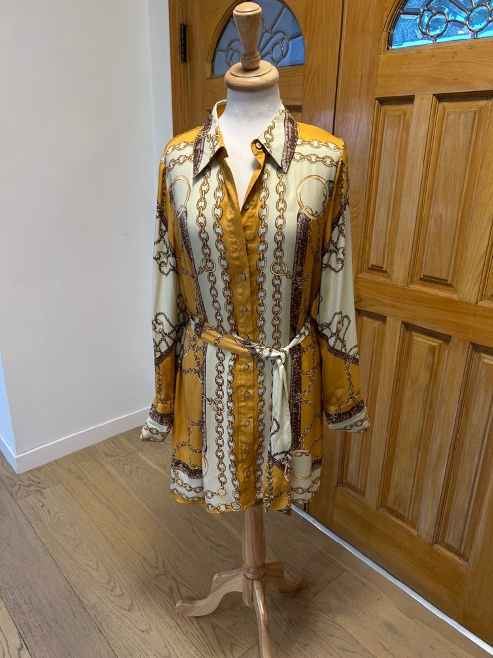 Vertigo Paris Mustard and Cream Chain-Print Long-Sleeve Shirt Dress